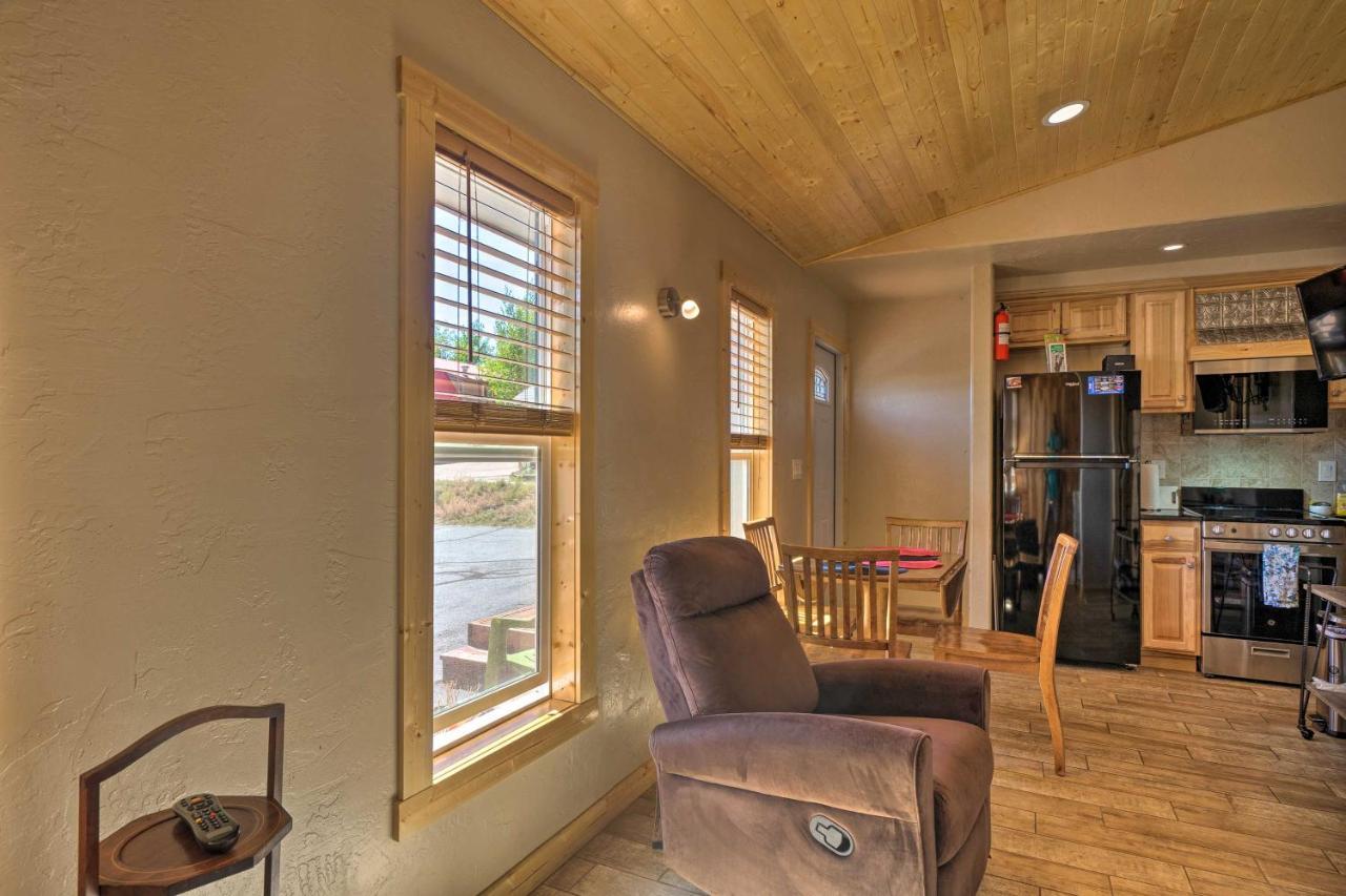 Mountain Cabin, Walk To Diningandmemorial Park! Woodland Park Extérieur photo
